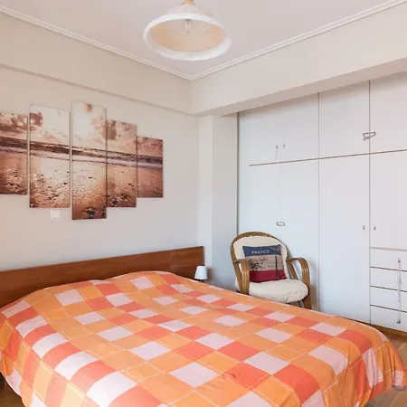 Holargos Metro Rooms-2